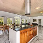 Дом отдыха 18-person Pool House In Husby With Large Outdoor Hot Tub And Many Facilities