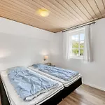 Дом отдыха 18-person Pool House In Husby With Large Outdoor Hot Tub And Many Facilities *