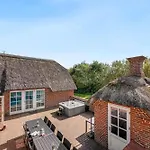 18-person Pool House In Husby With Large Outdoor Hot Tub And Many Facilities Дом отдыха Ulfborg