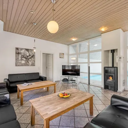 Дом отдыха 18-person Pool House In Husby With Large Outdoor Hot Tub And Many Facilities