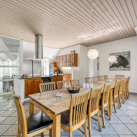 18-person Pool House In Husby With Large Outdoor Hot Tub And Many Facilities Casa vacanze *